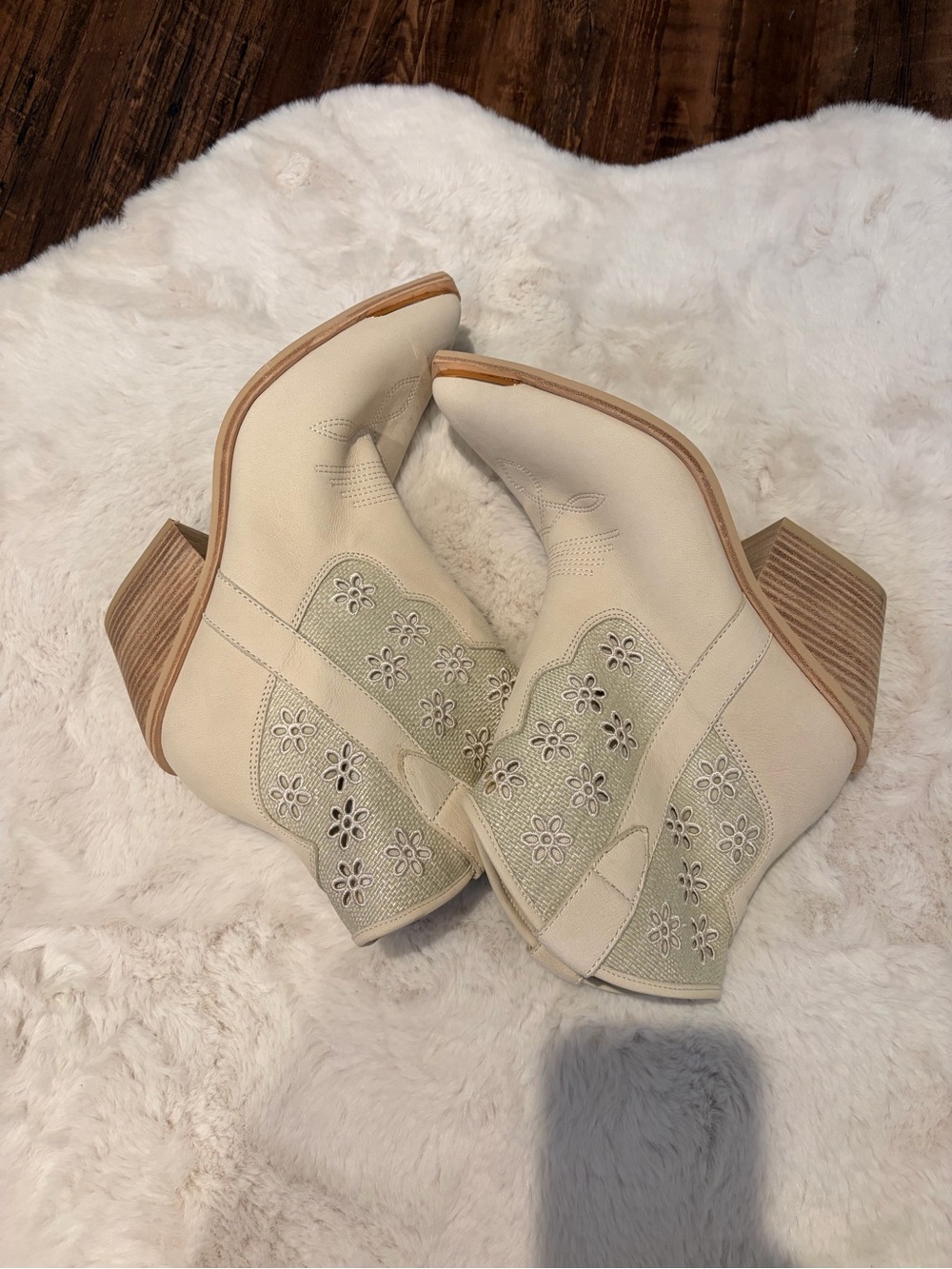 Dolce Vita Cream Floral Cutout Ankle Booties